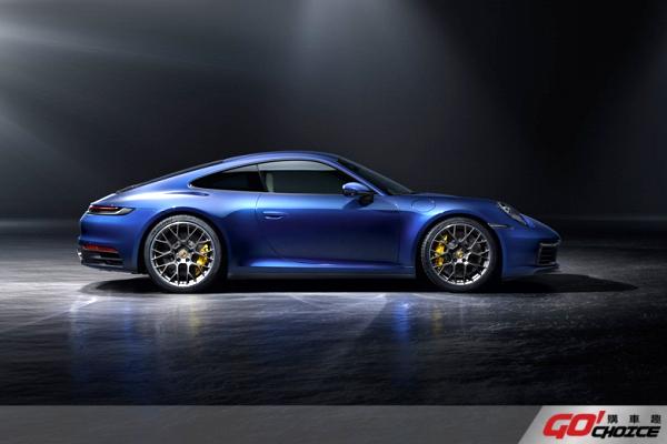全新Porsche 911 更強悍、更快、全面數位化