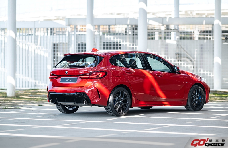 20210203 BMW 120i Edition M, 220i Gran Coupé Edition M 2