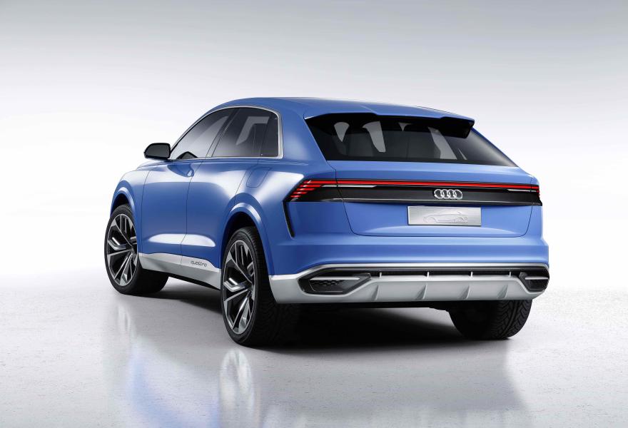 Audi Q8-4