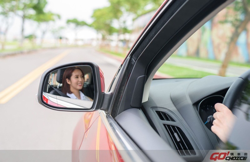 Ford今年舉辦女性專屬的安全節能駕駛體驗營，首次規劃女性專屬駕駛課程，傳授行車安全知識及正確駕駛技能，鼓勵女性享受安心自信的用車生活！