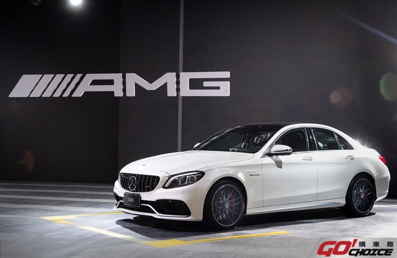 C63 AMG-2