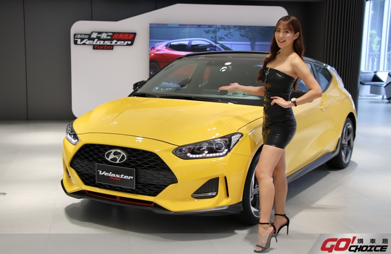 Veloster-4