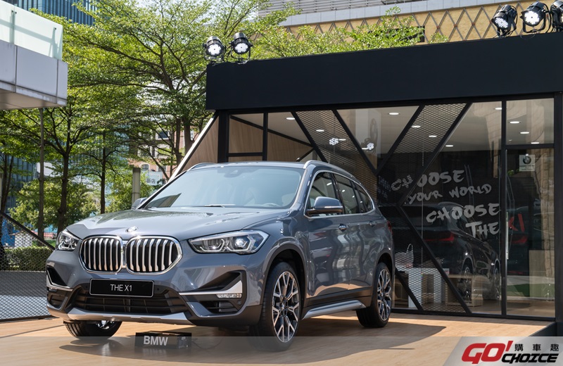 BMW X1-2