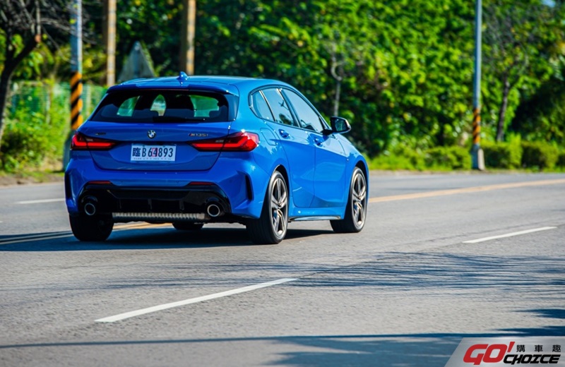 BMW M135i-7