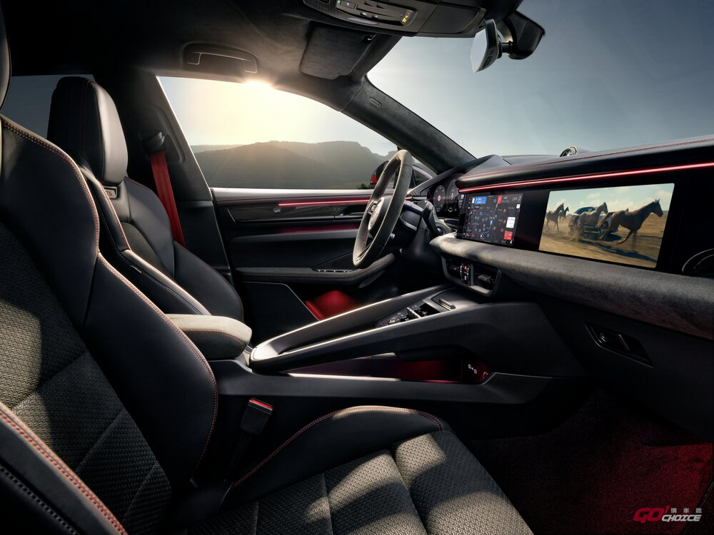 20251021Porsche.jpg