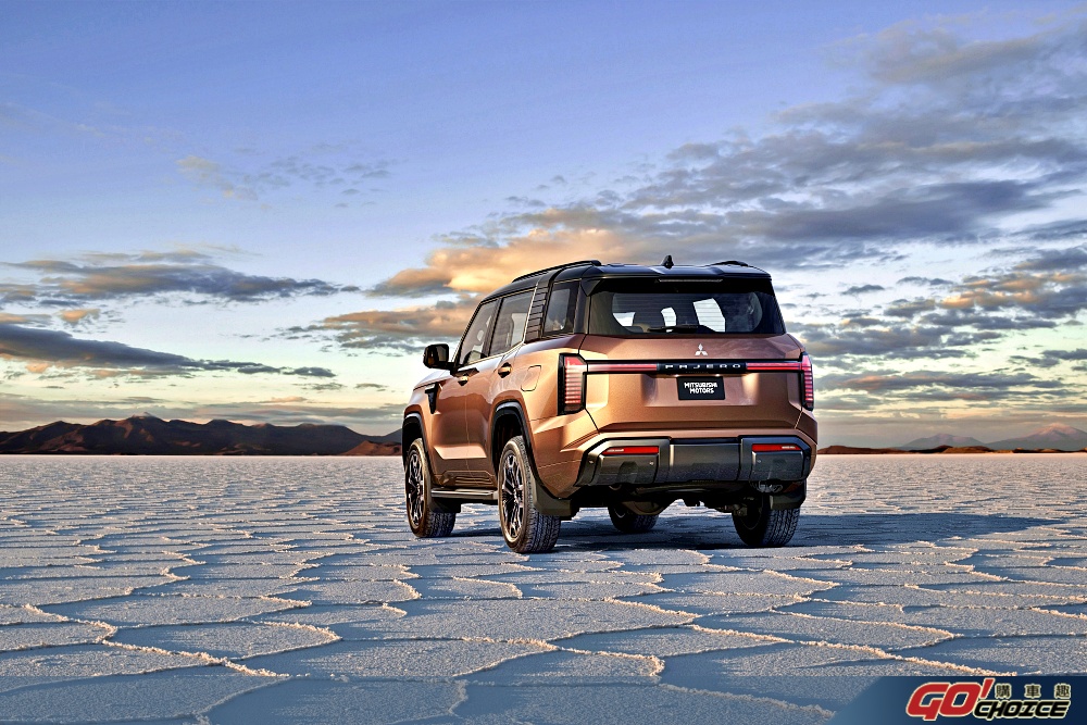 pajero-9