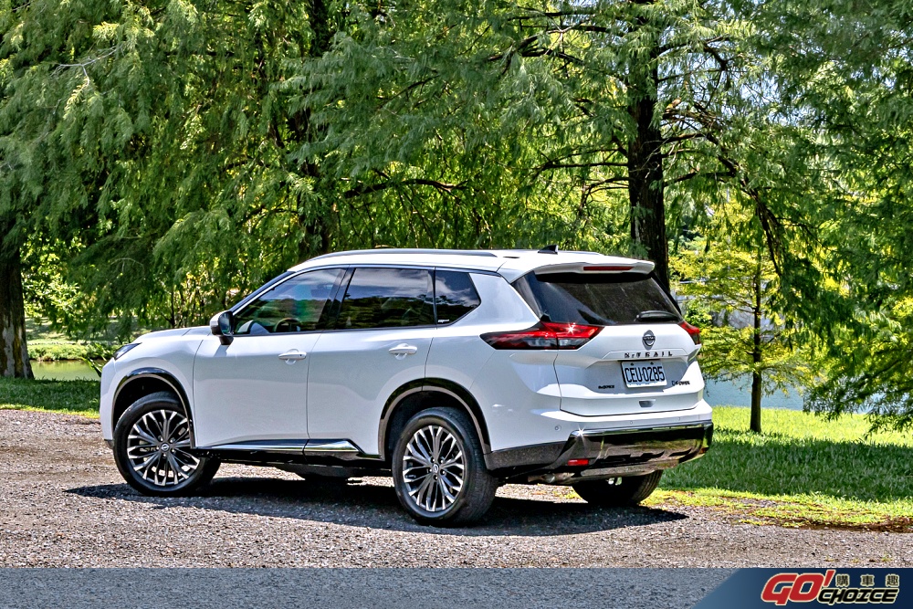 xtrail-18