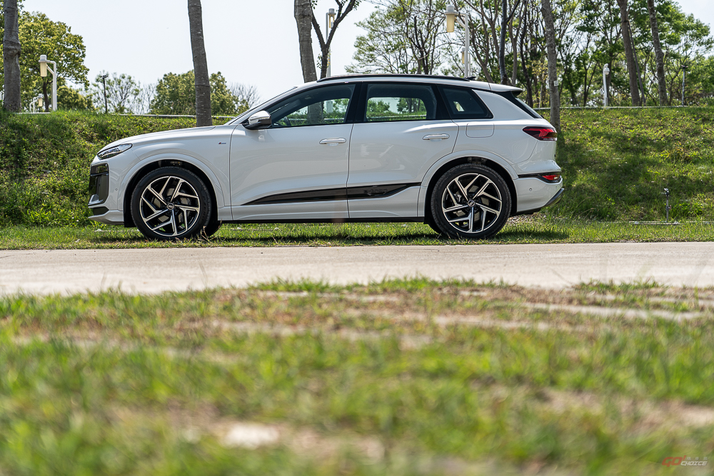 20250401Audi