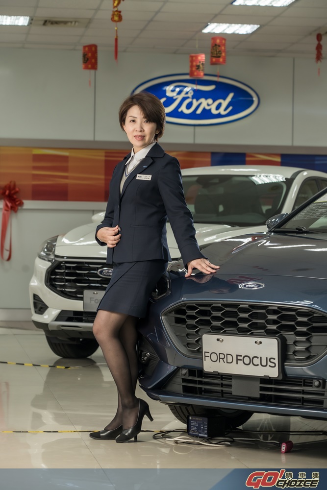 FORD 銷售顧問 游淑絹-02