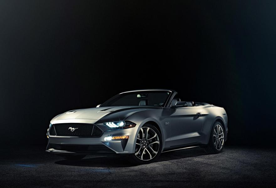 2017 Mustang convertible-1