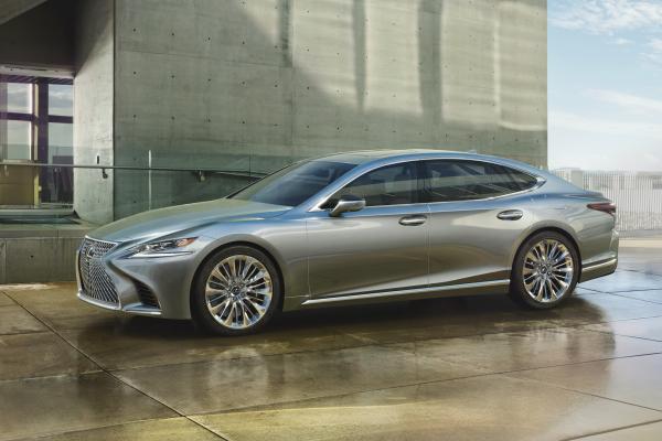 2017 Lexus LS