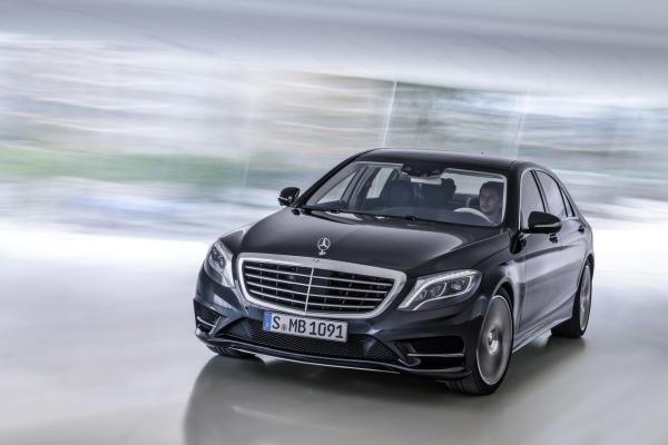 稱霸豪華車市 Mercedes-Benz台灣豪華汽車品牌龍頭八連霸