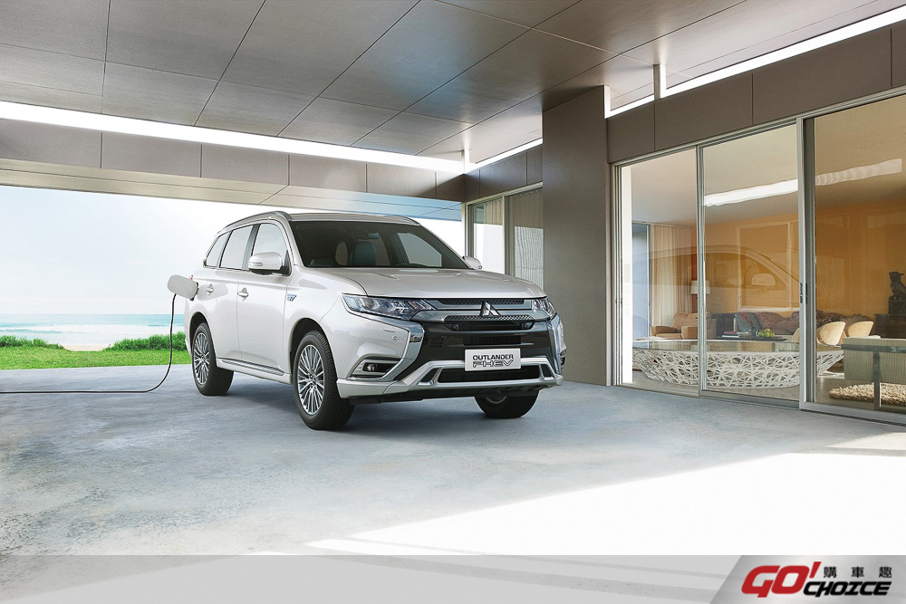 MITSUBISHI OUTLANDER PHEV 進化上市