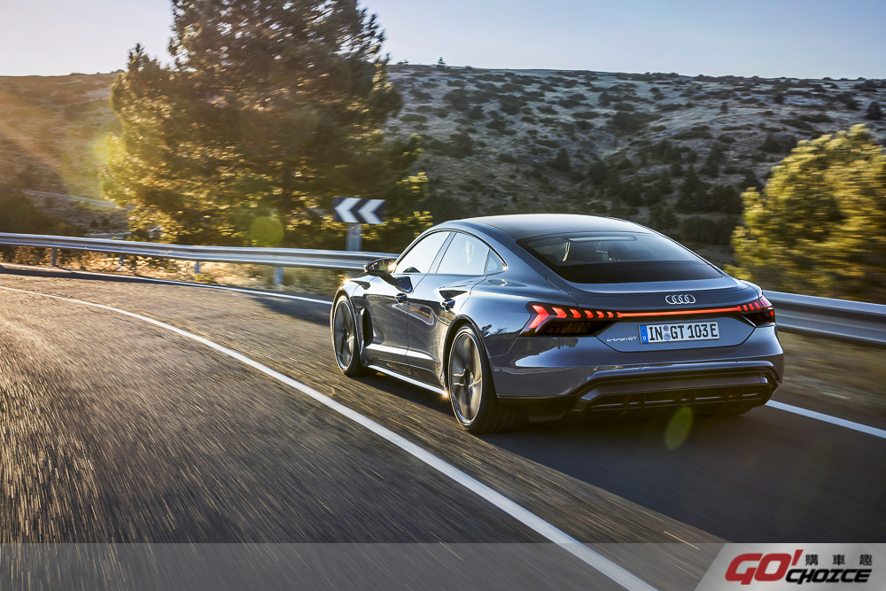 445 萬元起 RS 旗艦性能同步納入預售 Audi e-tron GT 確認導入