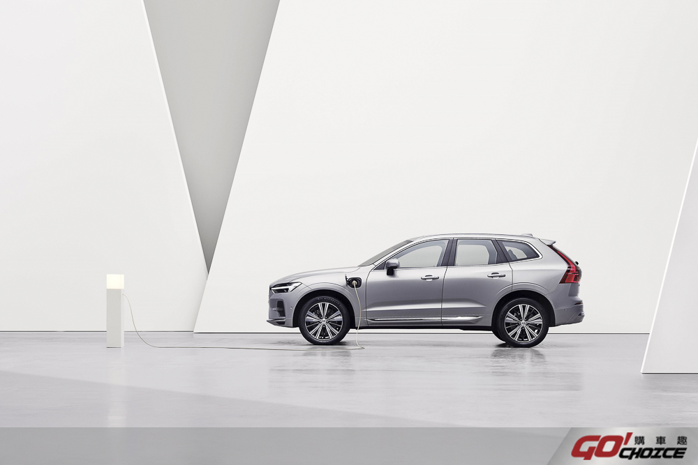 純電續航力提升至 90 公里 Volvo 全新年式 PHEV 車型開放接單