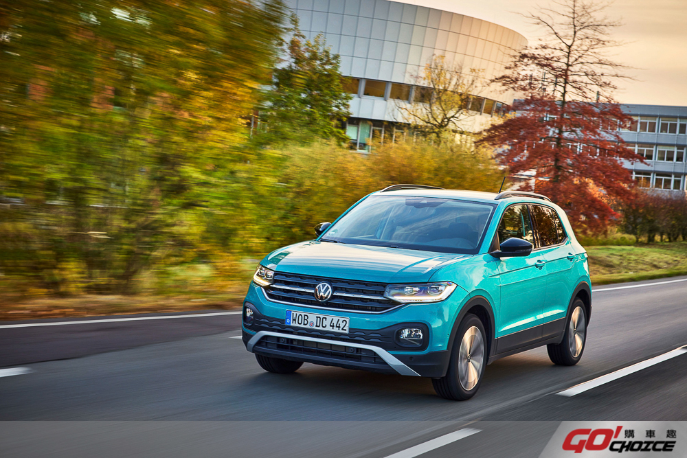 指定編成升級智慧車陣穿梭系統！22 年式 VW T-Cross 抵港