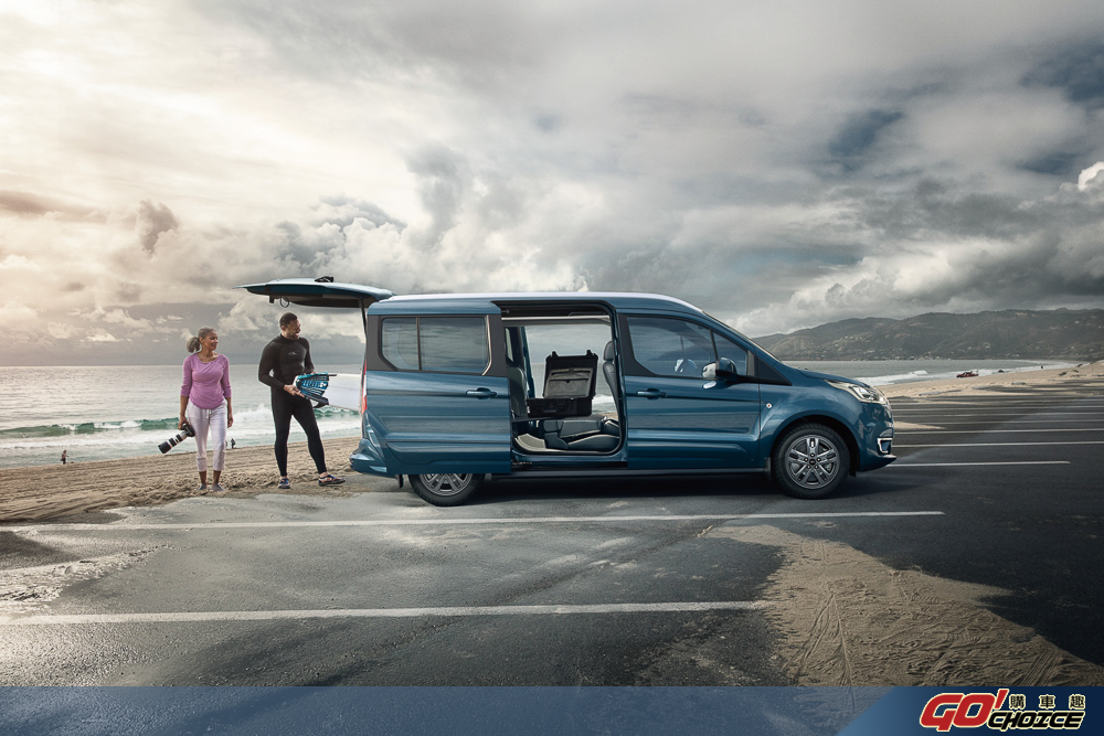 建議售價維持不變 Ford Tourneo Connect 旅玩家 22.5 年式配備升級