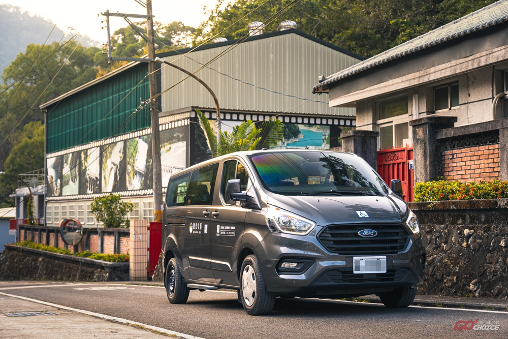 Ford Tourneo Custom 旅行家攜微光 134 計畫 開啟 130 趟長者接送服務