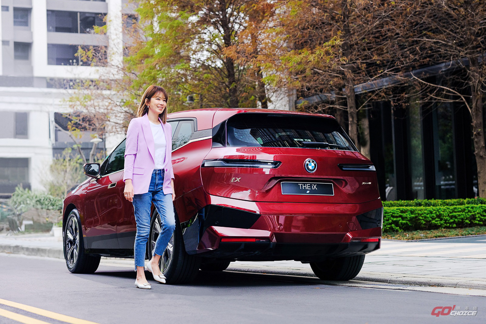 #BMW Way To Sparkle Melody 駕馭 BMW iX 釋放自信光芒