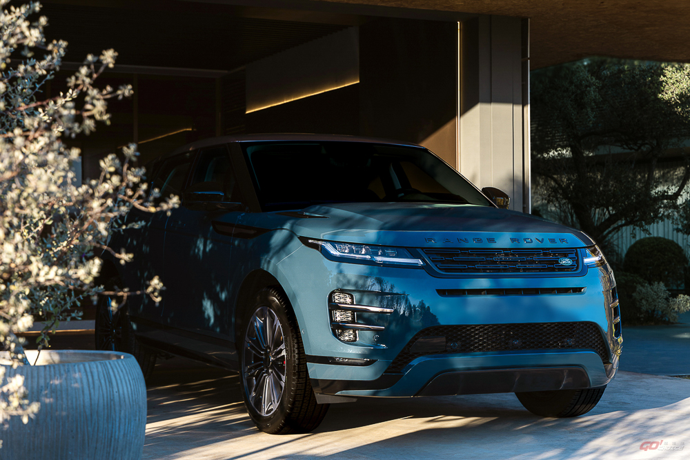 24 年式 Range Rover Evoque 正式發表上市，建議售價 226 萬元起！