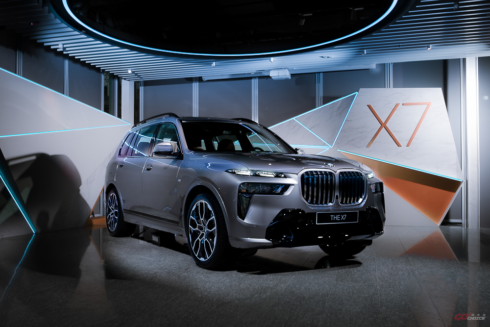 25 年式 BMW X7 xDrive40i M EXCELLENCE 特仕版限量 70 台，售價 543 萬起！