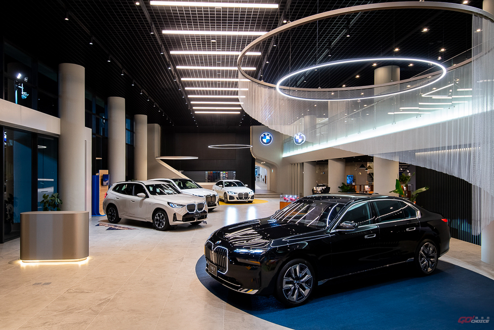 BMW 彰化昌一全新全功能展示暨服務中心開幕