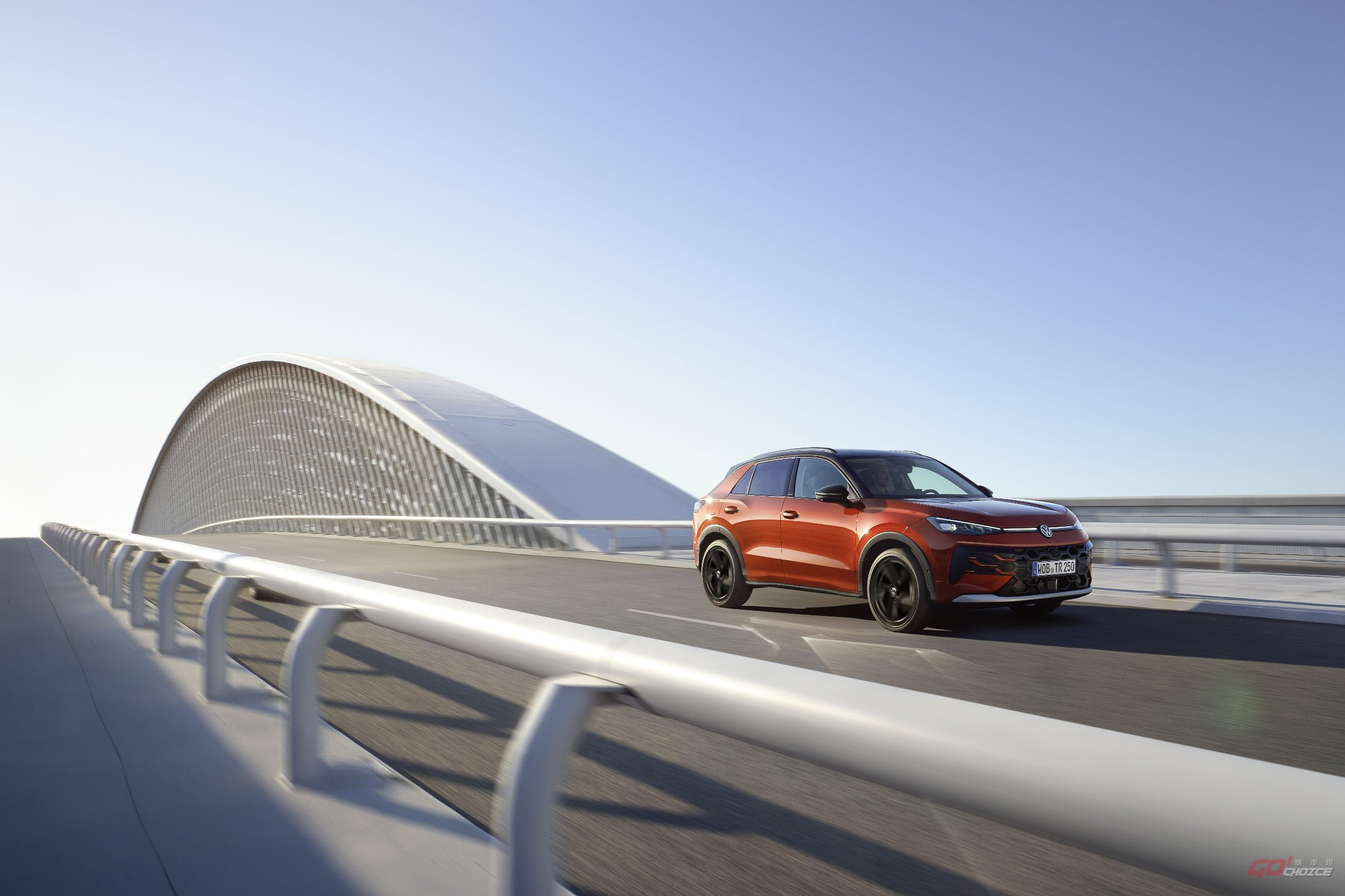 Volkswagen T-Roc 大改款預告登台，預售價不詳