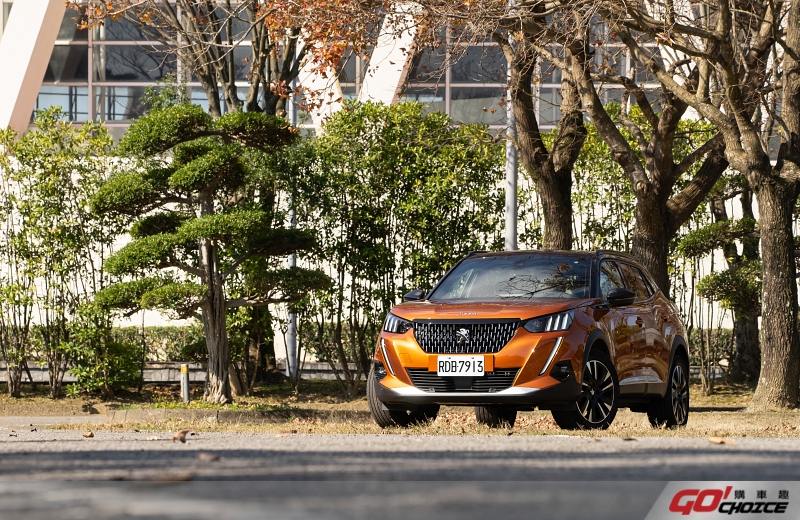 一反常態的獨特美學 Peugeot 2008 GT