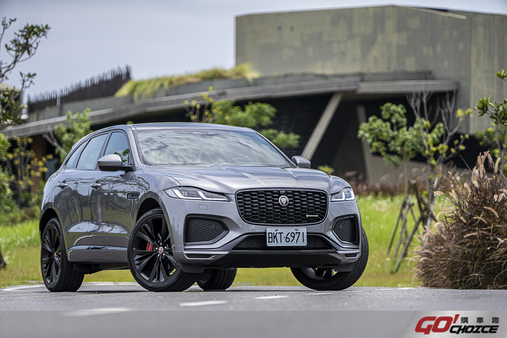 最後的鳴奏！Jaguar F-PACE 以最獨特的英式堅持躍出最後一支舞