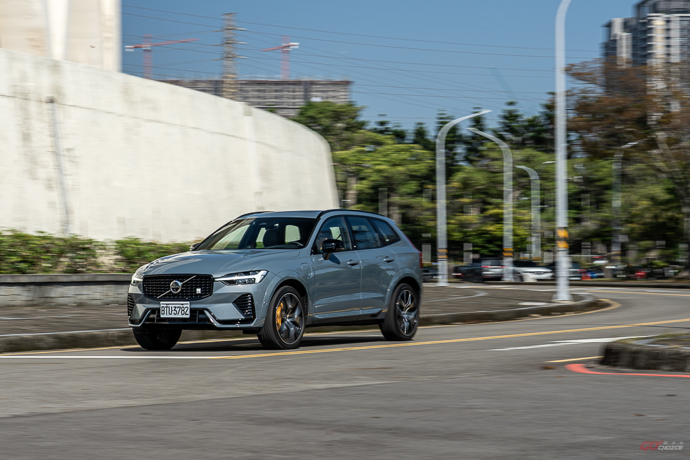 原廠改好沒煩惱｜Volvo XC60 T8 Polestar 試駕