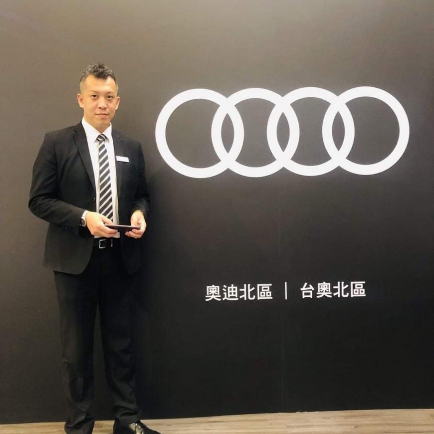 坤霖